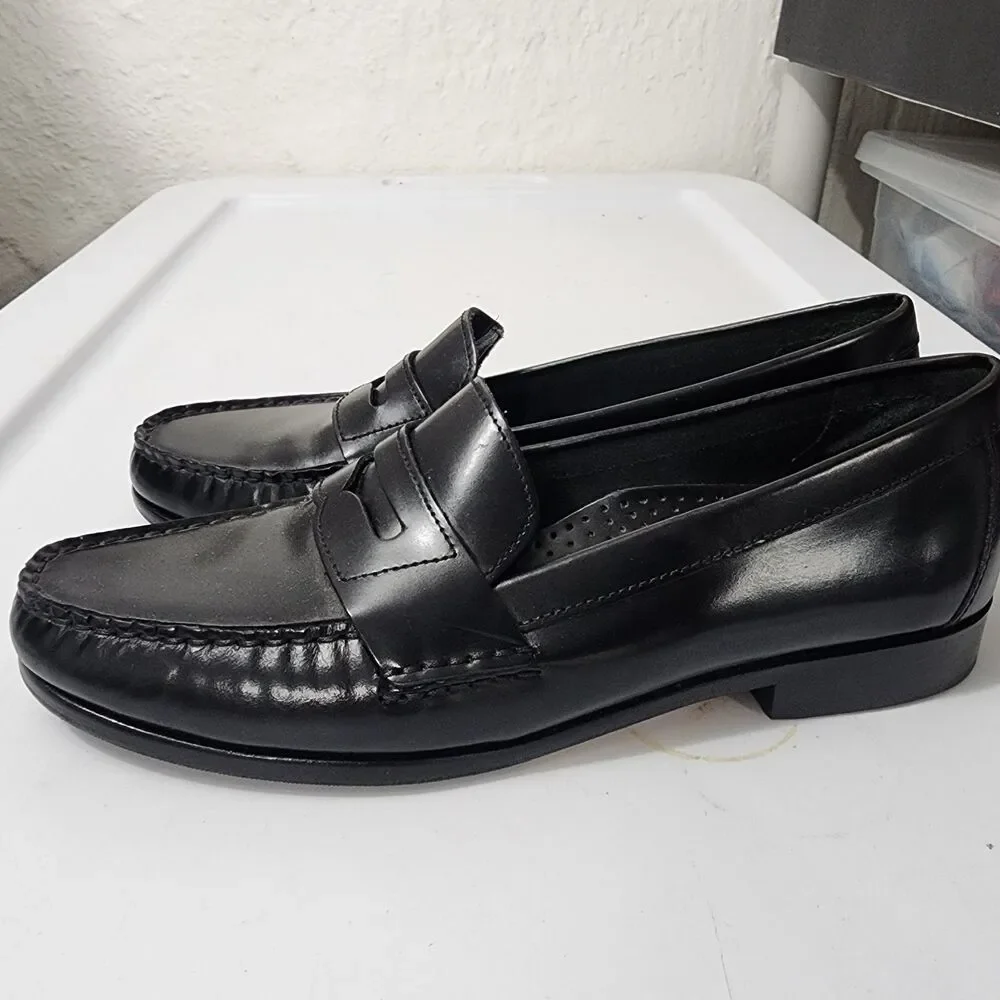 Cole Haan Pinch Black Leather Penny Loafer Heeled Academia Womens Size 7.5M